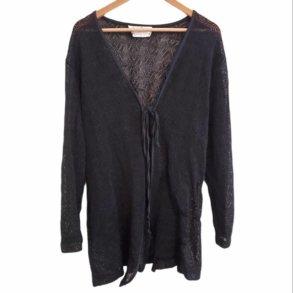 Giorgio Fiorelli Sweaters - Giorgio Vintage Black Knit Mesh Caridgan Sz 22